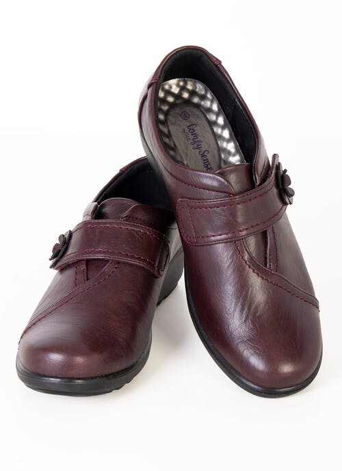 Burgundy Flower Button Shoes