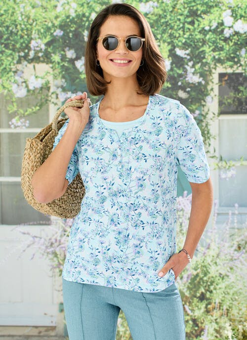 2-in-1 Mock Neck Printed T shirt