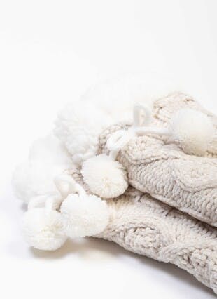 Natural Cable Chenille Slipper Socks