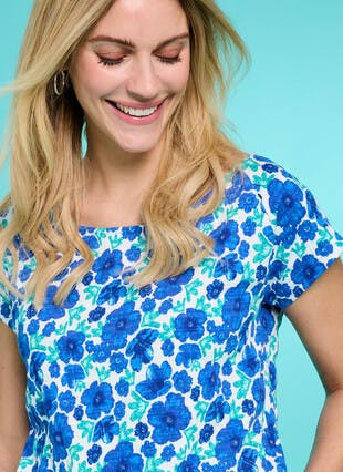 Cotton Rich Textured Floral Top