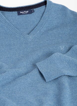 100% Lambswool V Neck Jumper
