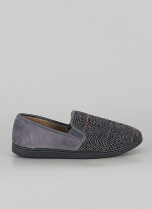 Plush Lined Check Full Slipper