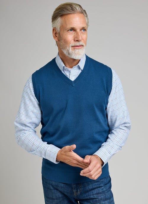 Fine Knit V Neck Sleeveless Jumper