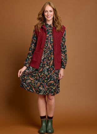 Cable Knit Hooded Zip Up Gilet 