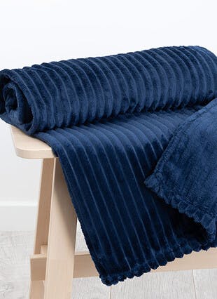 Ribbed Fleece Navy Throw