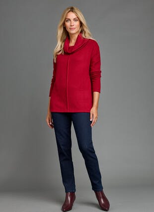 Warm Handle Seamed Cowl Neck Top