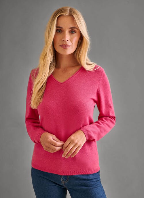Pure Cashmere Classic V Neck Jumper