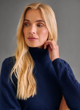 Pure Cashmere Classic Roll Neck Jumper