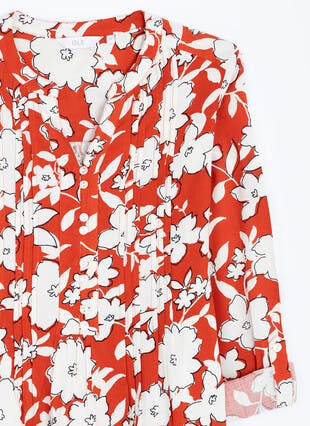 Printed Pintuck Blouse