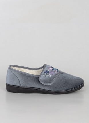 Comfy Easy Close Embroidered Full Slippers 