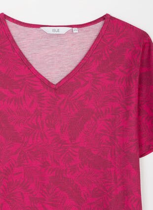 Printed V Neck T-Shirt