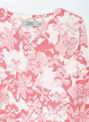 Soft Touch Scallop Neck Floral Print Top