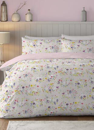 Jessie Rabbit Print Easy Care Pink Pillowcase Set