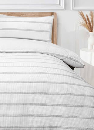 Waffle Stripe White Duvet Set