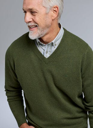 Pure Lambswool V Neck Jumper
