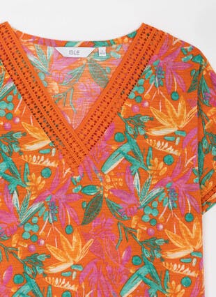Lace Trim V Neck Printed T-Shirt