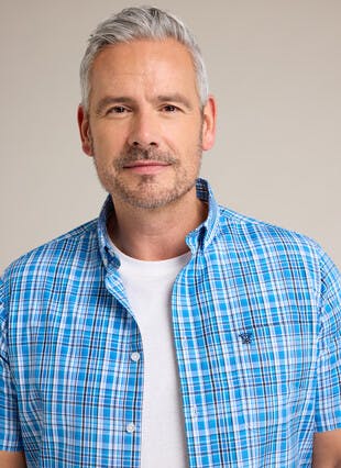 Essential Cotton Blend Button Down Check Short Sleeve Shirt