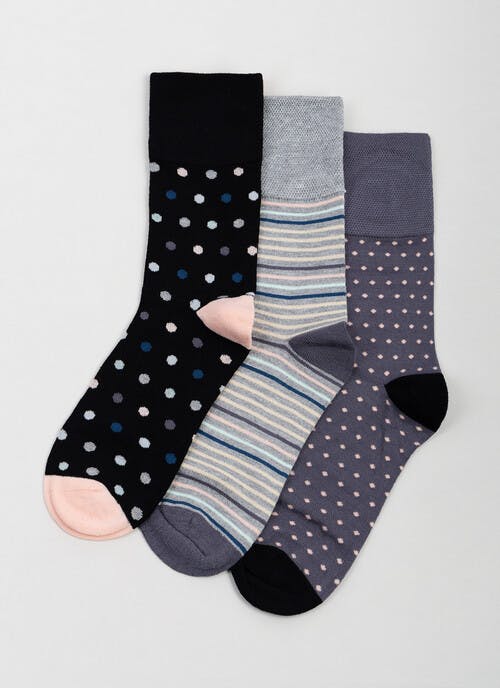 3pk Cotton Rich Comfort Top Socks