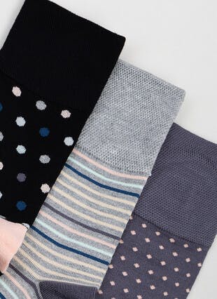 3pk Cotton Rich Comfort Top Socks
