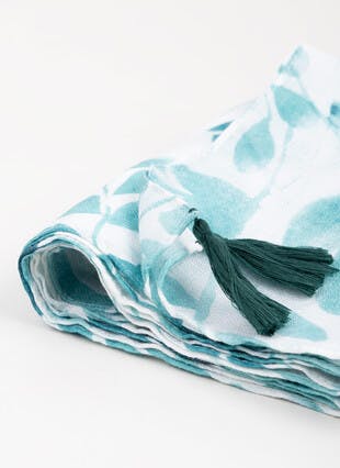 Lightweight Leaf Print Scarf With Tassel