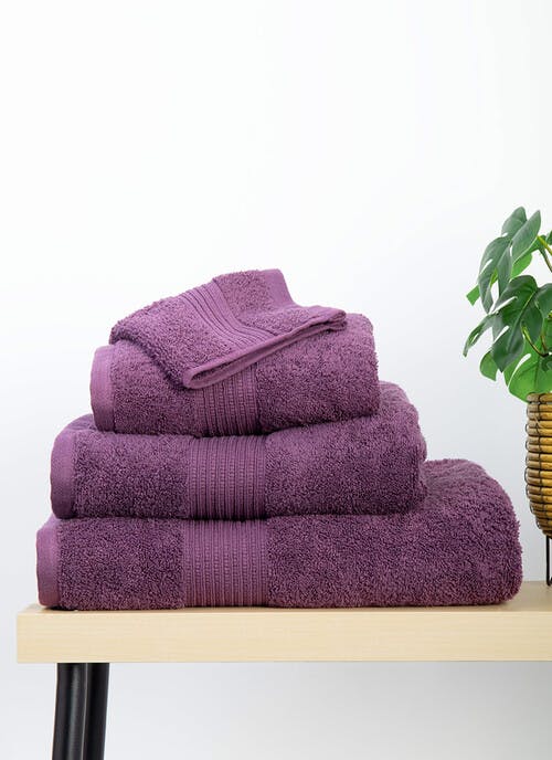 Cotton Luxury Egyptian Aubergine Towels