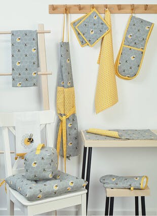 Bees Printed Cotton Double Oven Gloves