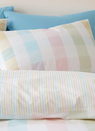 Catherine Lansfield Spring Check Pastel Duvet Set