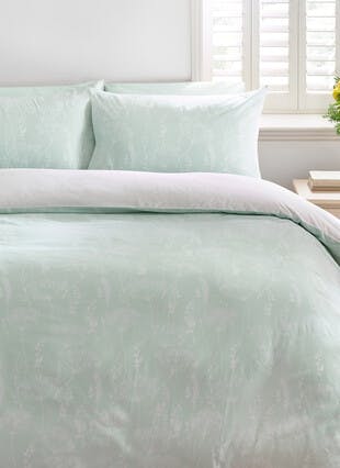 Catherine Lansfield Meadowsweet Floral Bright Duvet Set