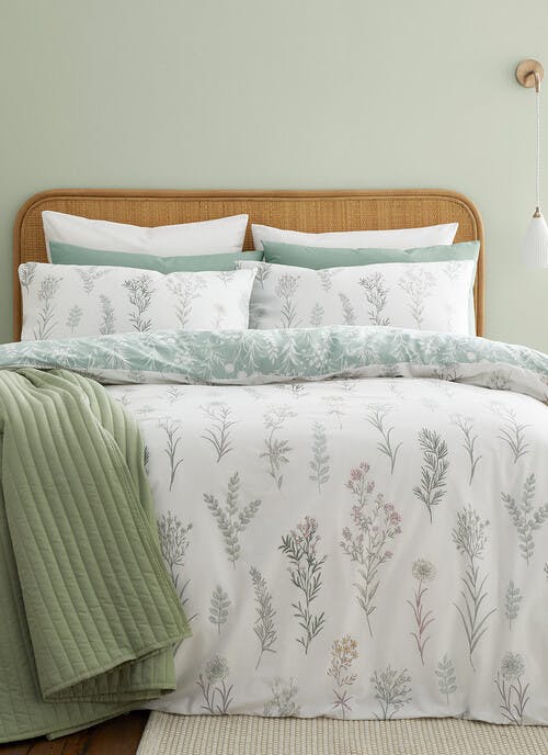 Bianca Wild Flowers 200 Thread Count Cotton Green Duvet Set