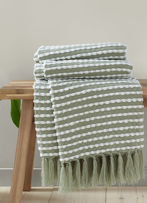 Catherine Lansfield Stab Stitch Sage Green Throw