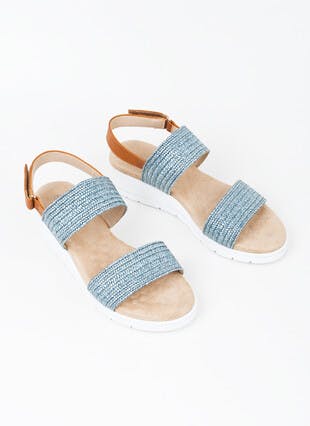 Easy Close Textured Sling Back Sandal 