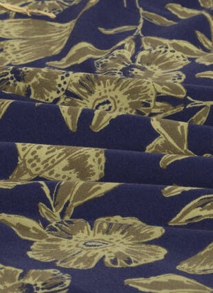 Soft Touch Thermal Top