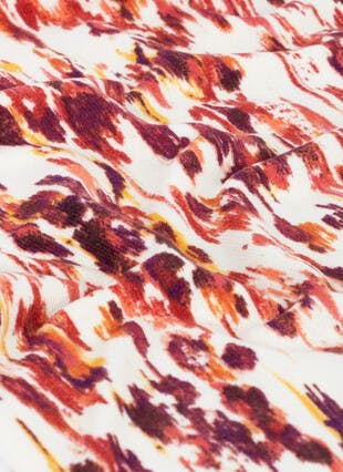 Warm Handle Printed Jersey Top