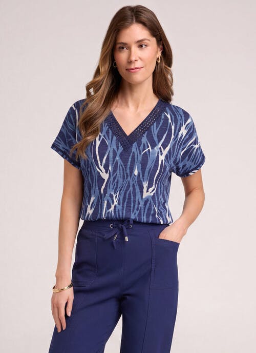 Lace Trim V Neck Printed T-Shirt