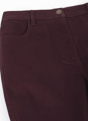 Ultimate Comfort Straight Leg Jeans