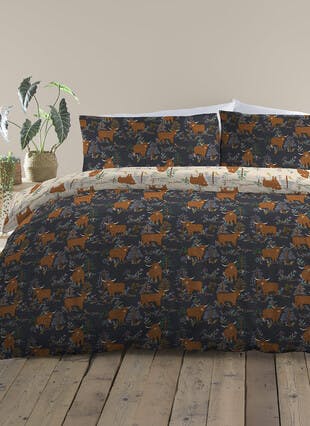 Hanley Highland Cow Print Easy Care Navy Pillowcase Set