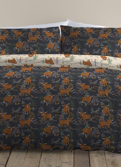Hanley Highland Cow Print Easy Care Navy Pillowcase Set