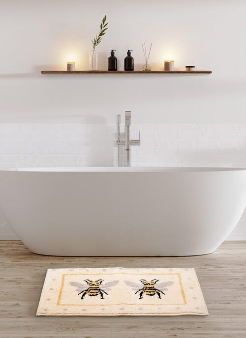 Natural Bees Bath Mat