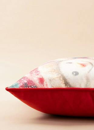 Snowmen Printed Velvet Red Cushion